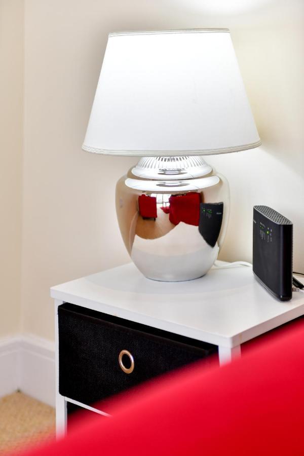 Meridian Quay Apartments, By Jsw Short Stay Swansea Zewnętrze zdjęcie