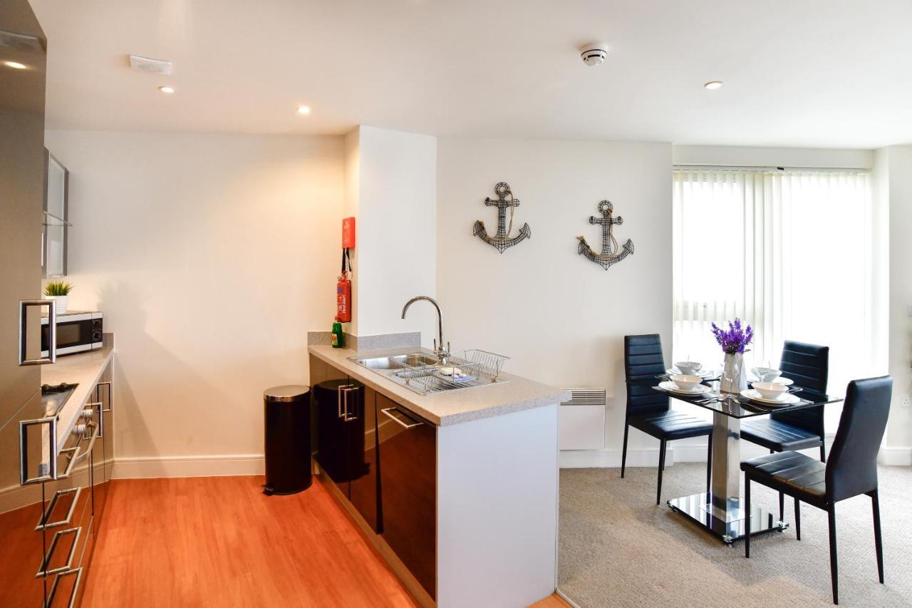 Meridian Quay Apartments, By Jsw Short Stay Swansea Zewnętrze zdjęcie