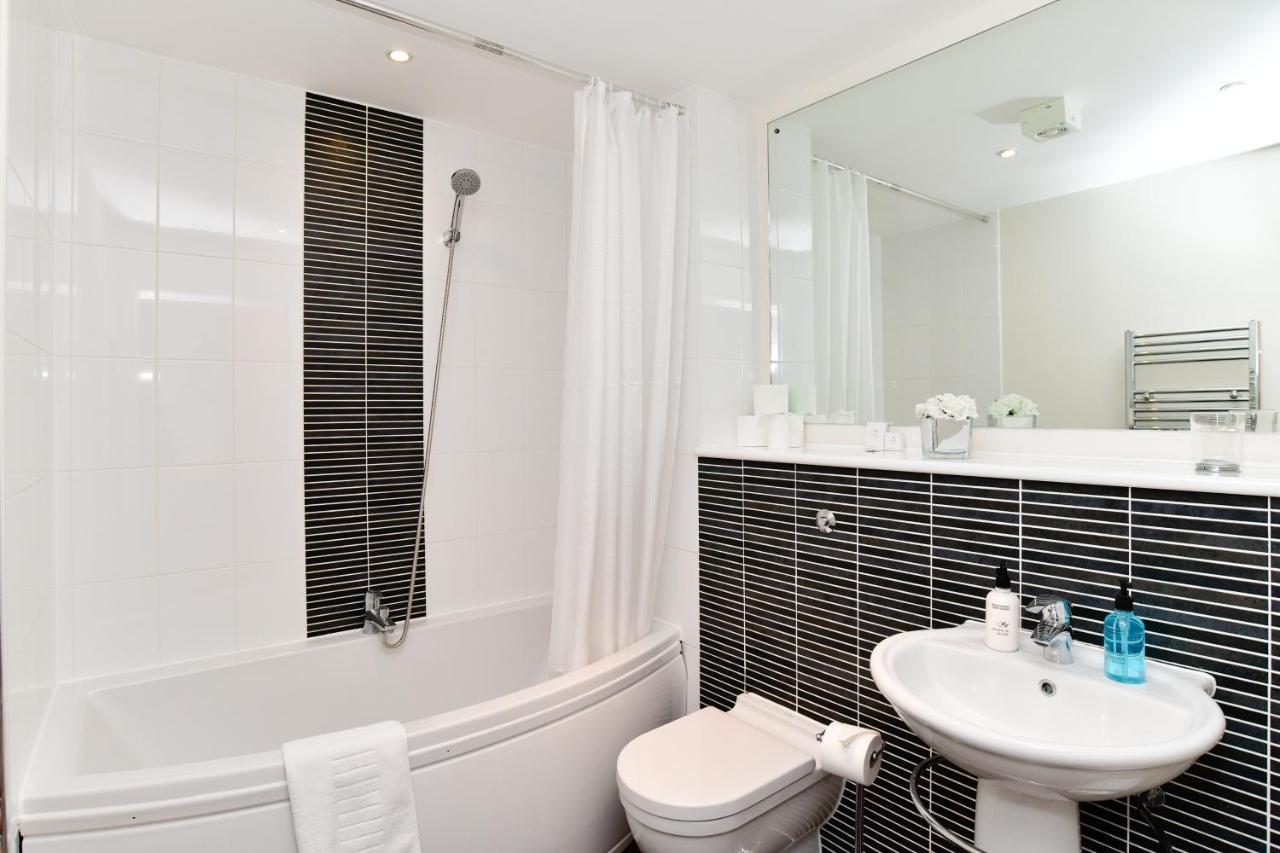 Meridian Quay Apartments, By Jsw Short Stay Swansea Zewnętrze zdjęcie