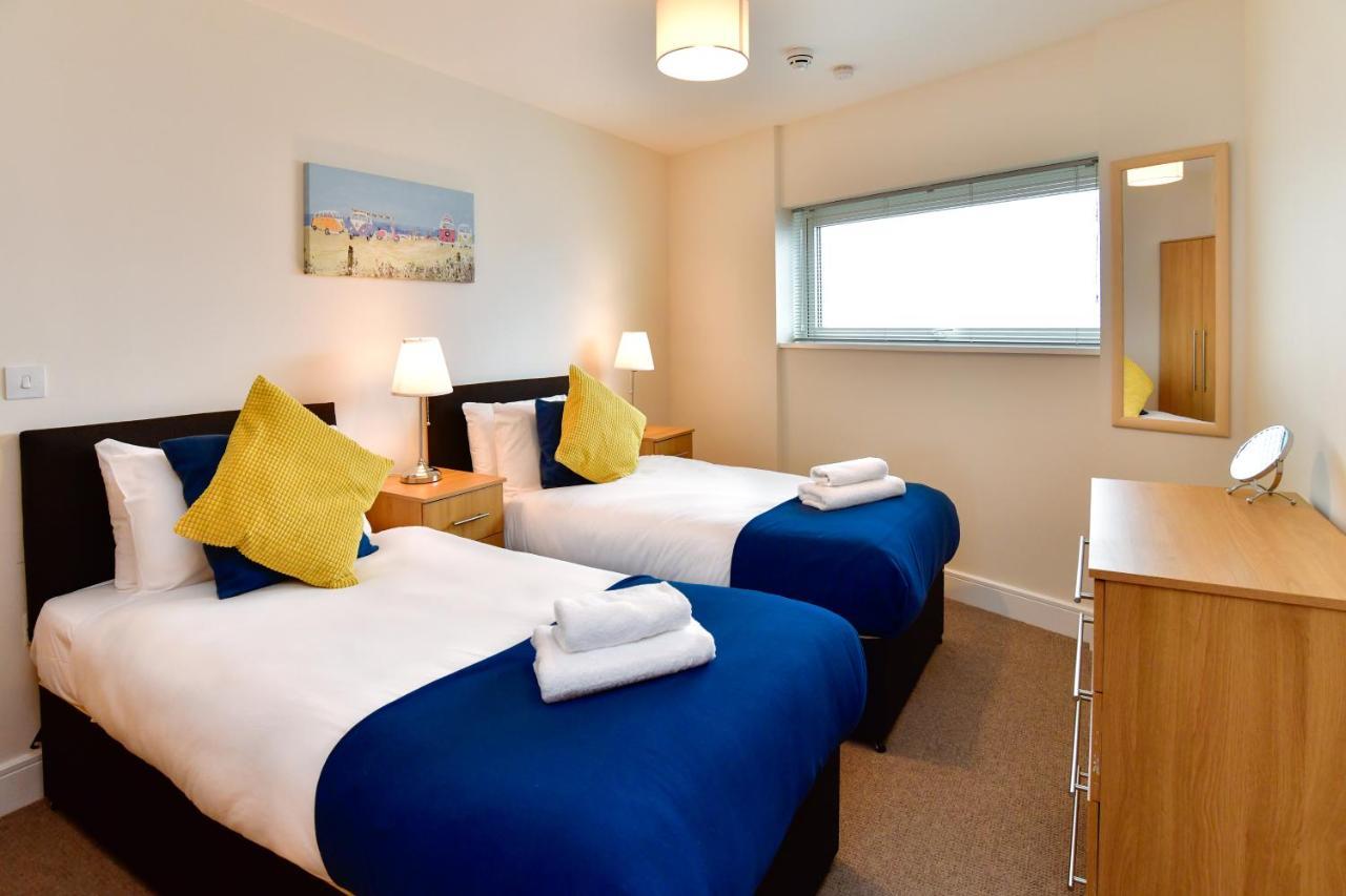 Meridian Quay Apartments, By Jsw Short Stay Swansea Zewnętrze zdjęcie